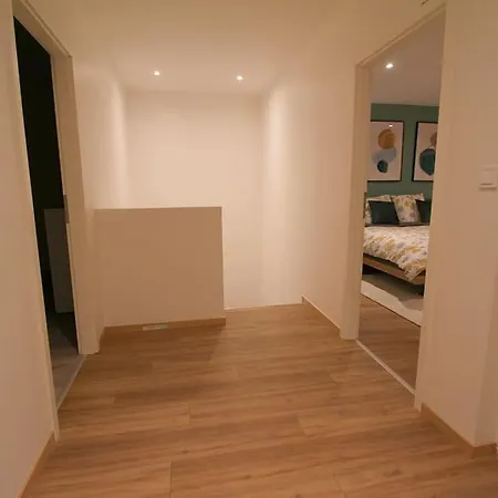 別荘 Maison Cossue, Moderne Et Calme A 5 Chbr ラ・ブレス