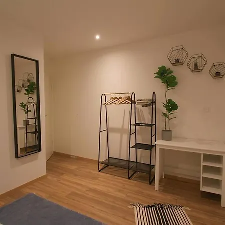 Maison Cossue, Moderne Et Calme A 5 Chbr