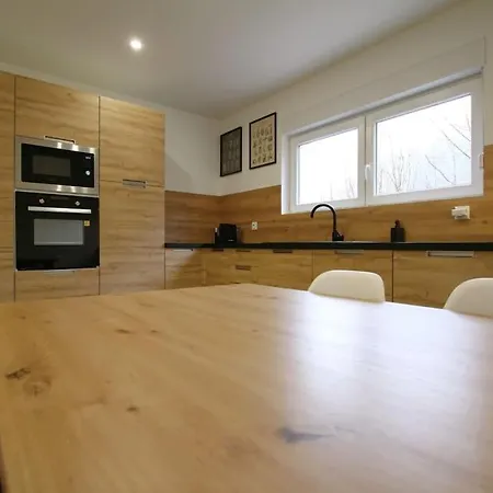 別荘 Maison Cossue, Moderne Et Calme A 5 Chbr *