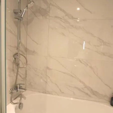 Maison Cossue, Moderne Et Calme A 5 Chbr 別荘