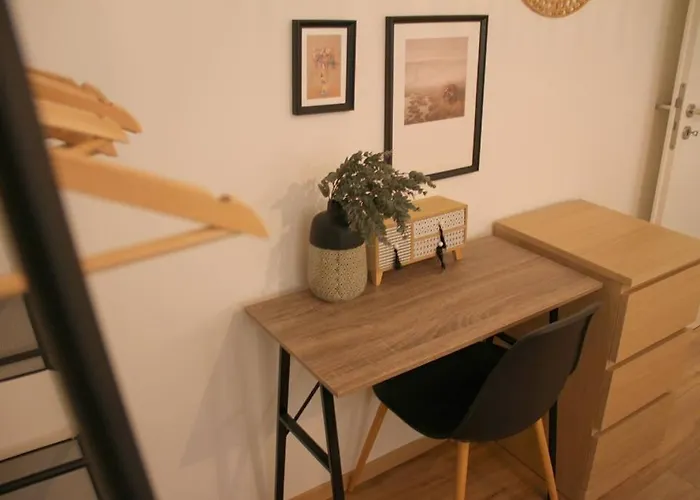 Maison Cossue, Moderne Et Calme A 5 Chbr Nyaraló *