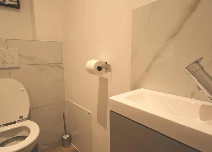 Maison Cossue, Moderne Et Calme A 5 Chbr *