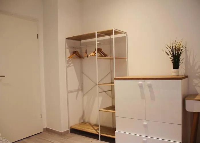 Maison Cossue, Moderne Et Calme A 5 Chbr Nyaraló